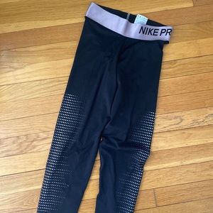 Nike Pro black leggings with purple detail